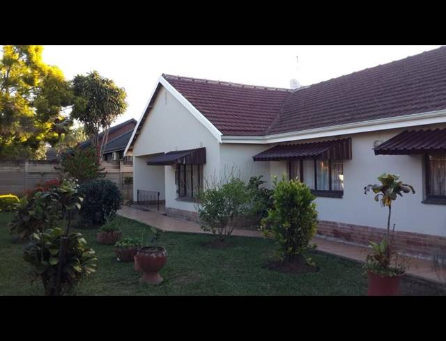 3 BEDROOM HOUSE FOR SALE IN MOUNTAIN RISE